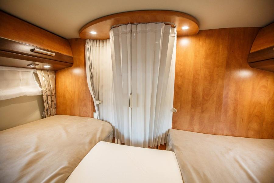 Интерьер Carthago Chic C-Line I 2015 года  (фото 17 из 24)